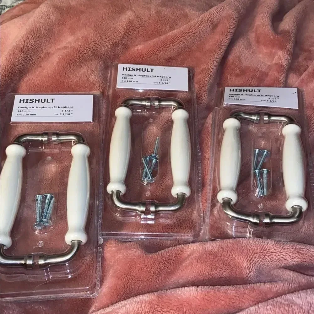 NWT HISHULT handle, porcelain white, 140 mm lot of 3 sets of 2